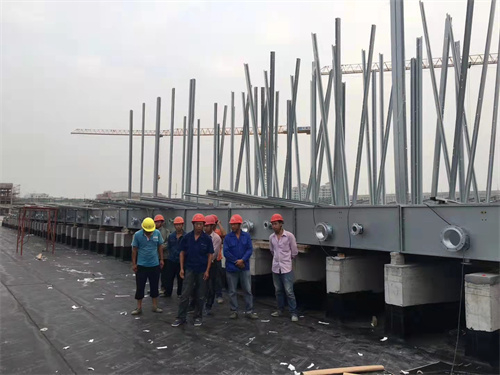 冷卻塔填料：方形冷卻塔的清除工作一般有幾種方案(圓